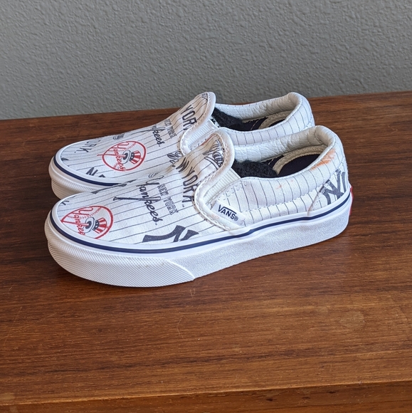 yankee slip on vans